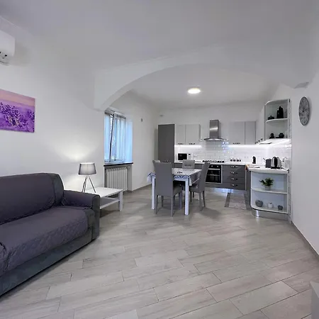 Apartment Giulia *