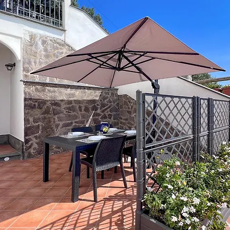 Apartment Giulia *